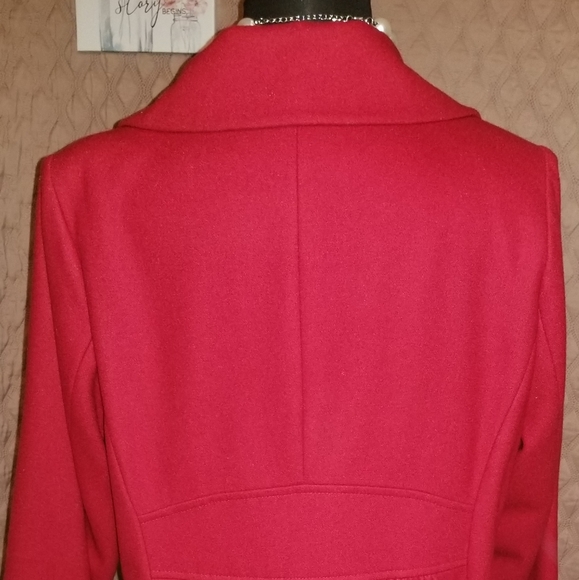 Coat - Picture 3 of 7